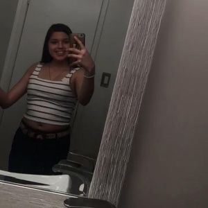 Meet your Posher, Asly